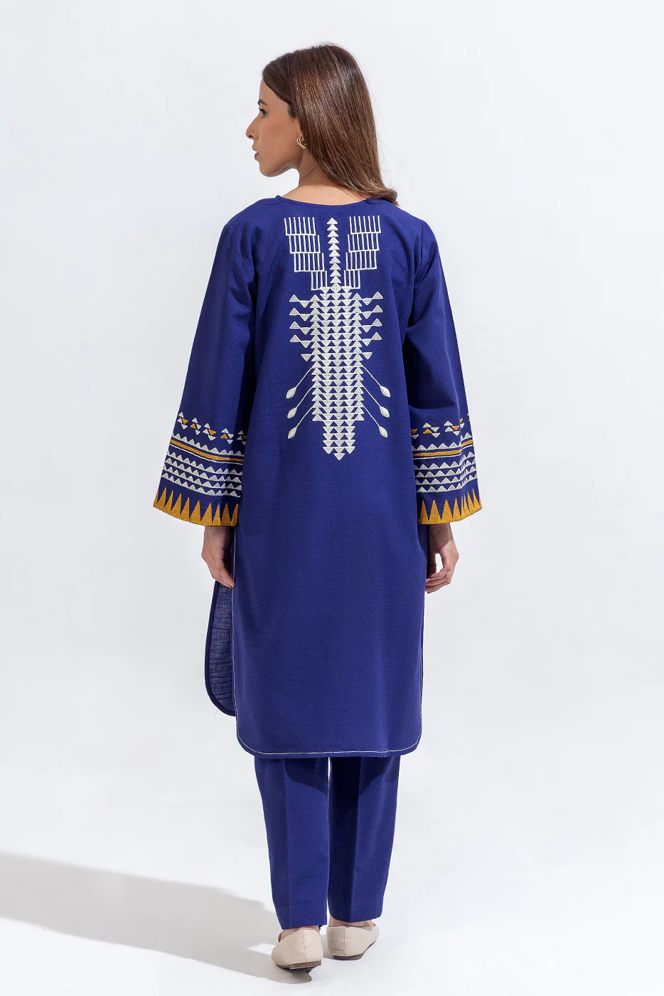 2 PIECE EMBROIDERED KHADDAR SUIT (PRET) - Image 3