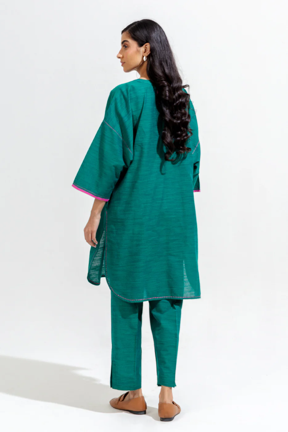 2 PIECE BASIC KHADDAR SUIT (PRET) - Image 5