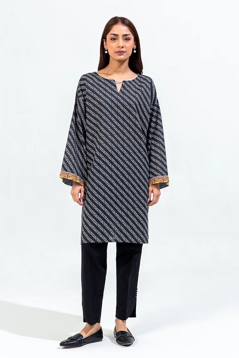 PRINTED KHADDAR SHIRT (PRET) - Image 2
