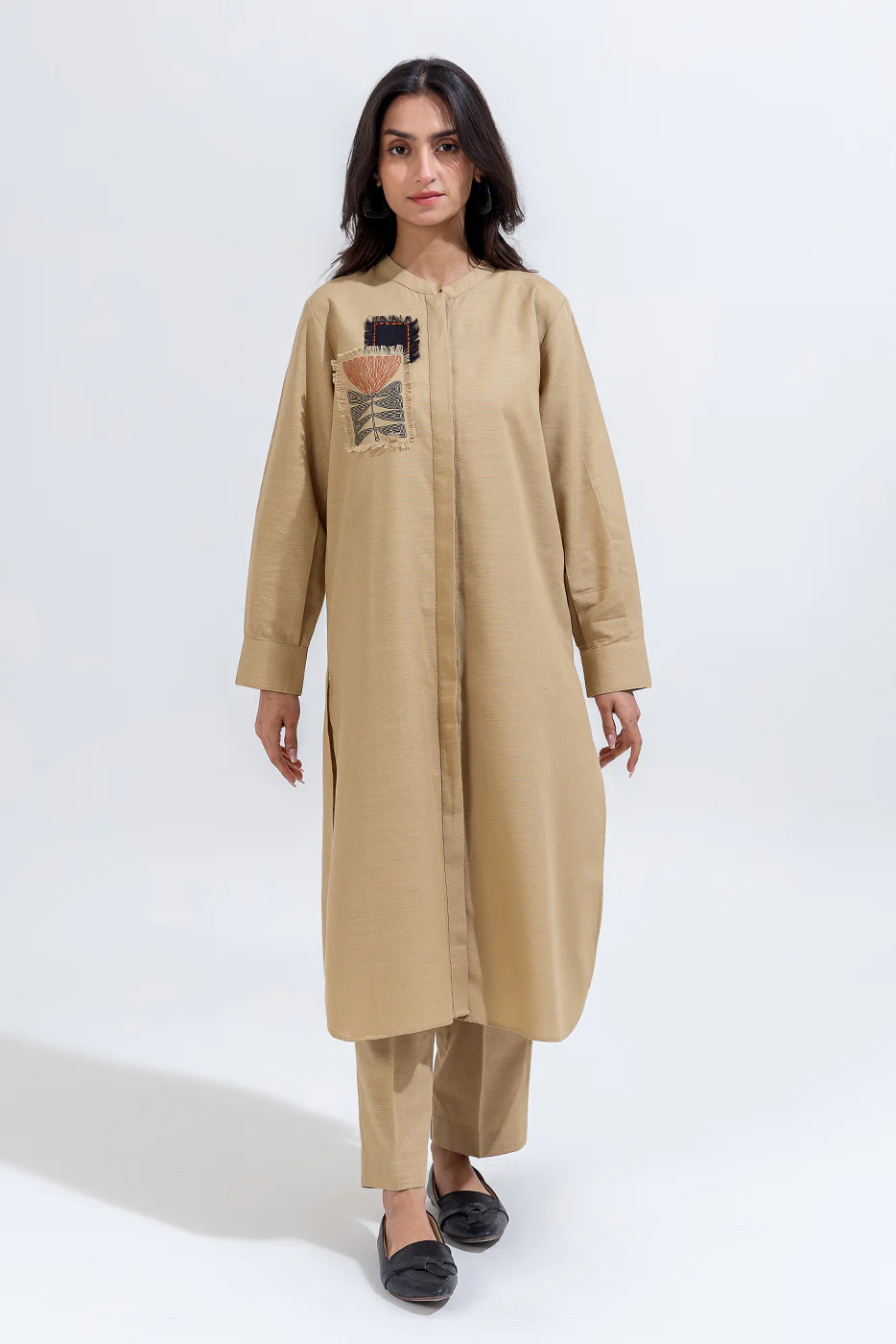 2 PIECE PRINTED KHADDAR SUIT (PRET) - Image 2