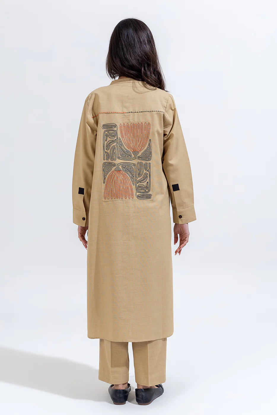2 PIECE PRINTED KHADDAR SUIT (PRET) - Image 3