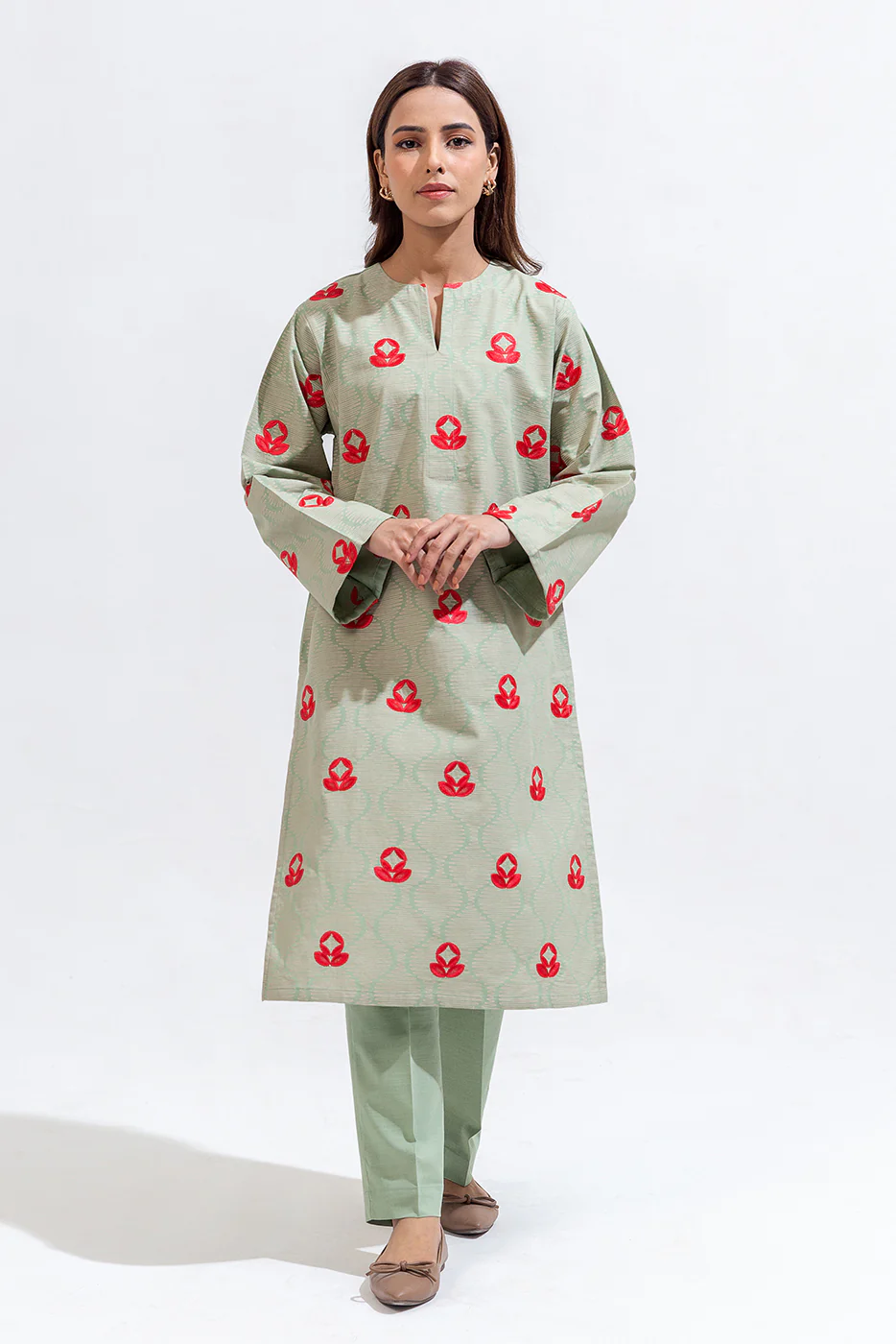 2 PIECE EMBROIDERED KHADDAR SUIT (PRET) - Image 2