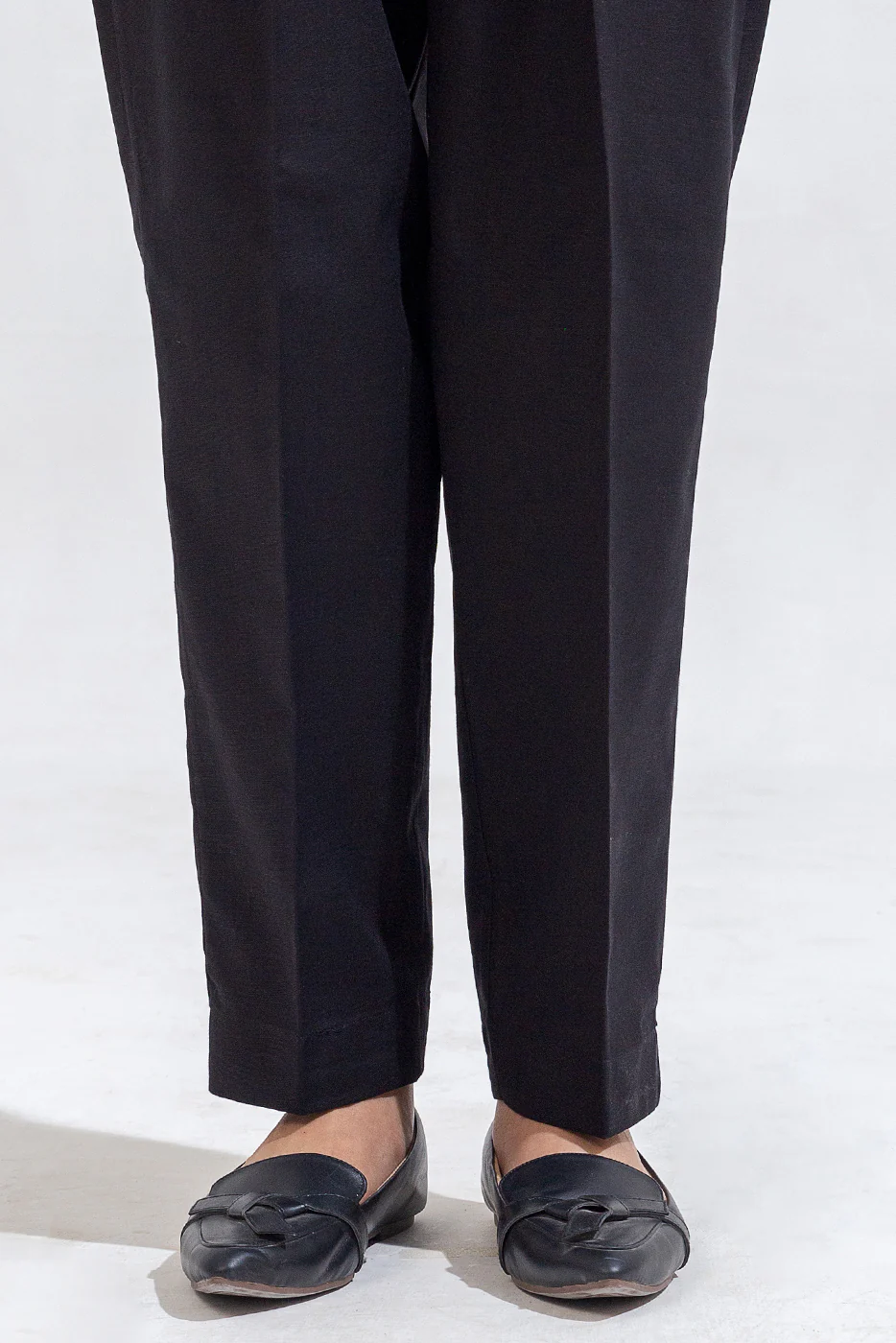 2 PIECE EMBROIDERED KHADDAR SUIT (PRET) - Image 5