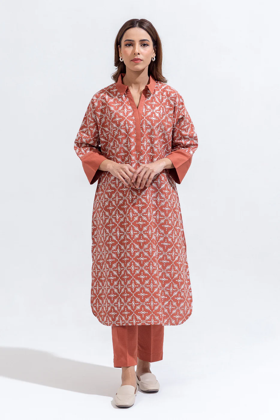 2 PIECE EMBROIDERED KHADDAR SUIT (PRET) - Image 2