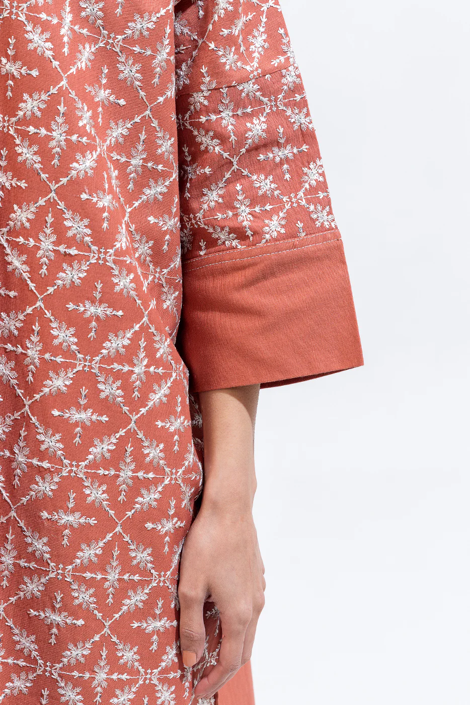 2 PIECE EMBROIDERED KHADDAR SUIT (PRET) - Image 5