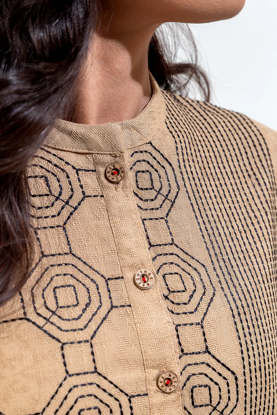 2 PIECE EMBROIDERED KHADDAR JACQUARD SUIT (PRET) - Image 4