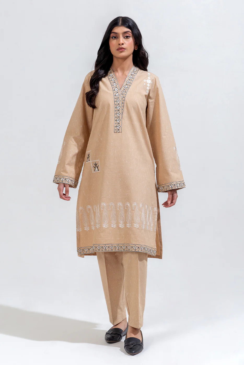 2 PIECE EMBROIDERED KHADDAR SUIT (PRET) - Image 4