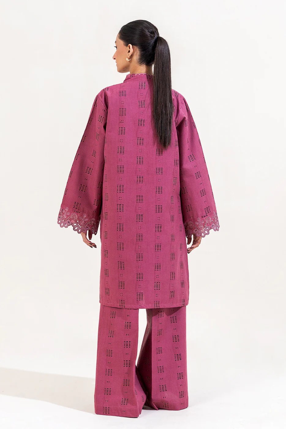 2 PIECE EMBROIDERED SELF JACQUARAD SUIT-CREPE PINK (UNSTITCHED) - Image 3