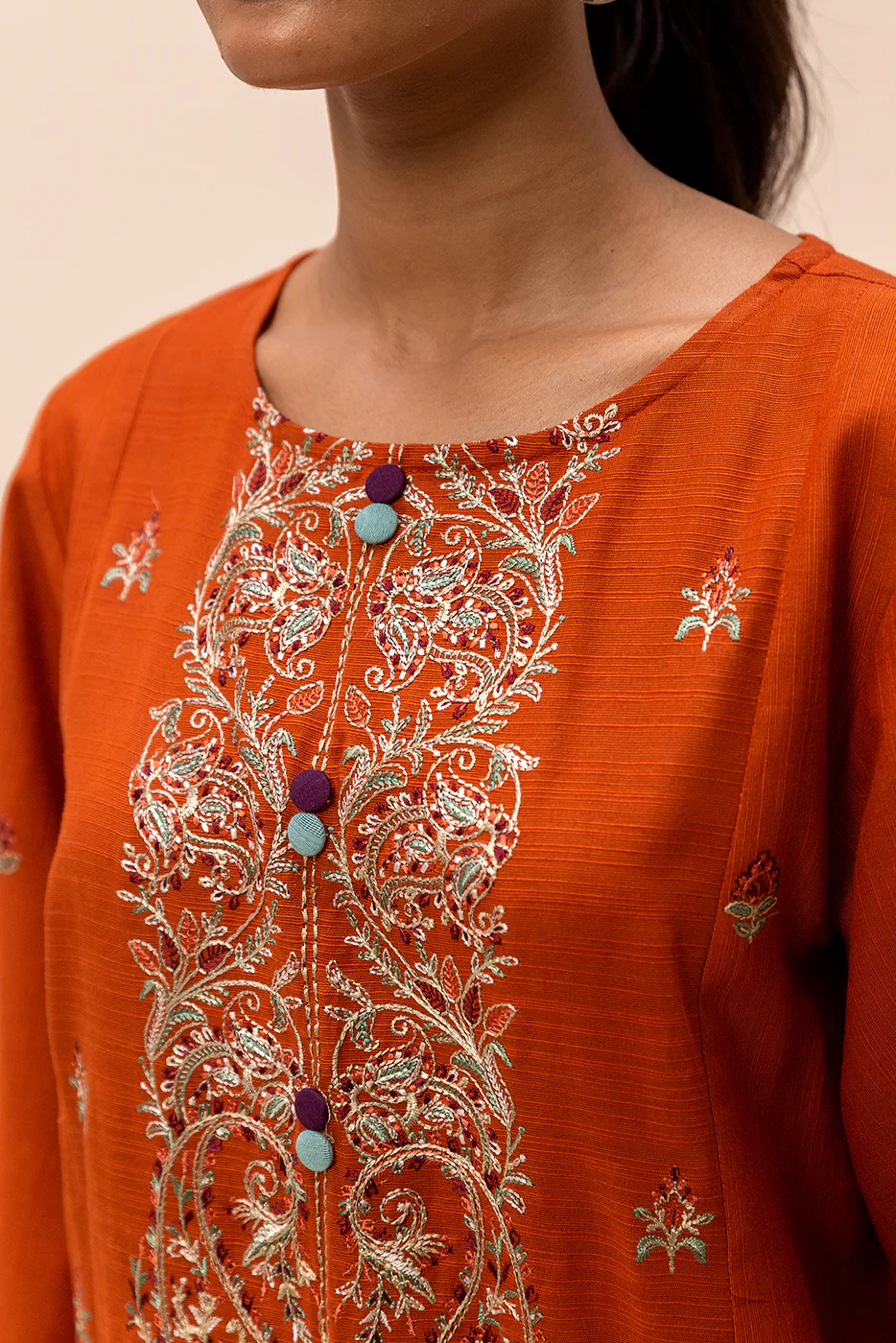 3 PIECE EMBROIDERED KHADDAR SUIT-SEDONA DRAPE (UNSTITCHED) - Image 5