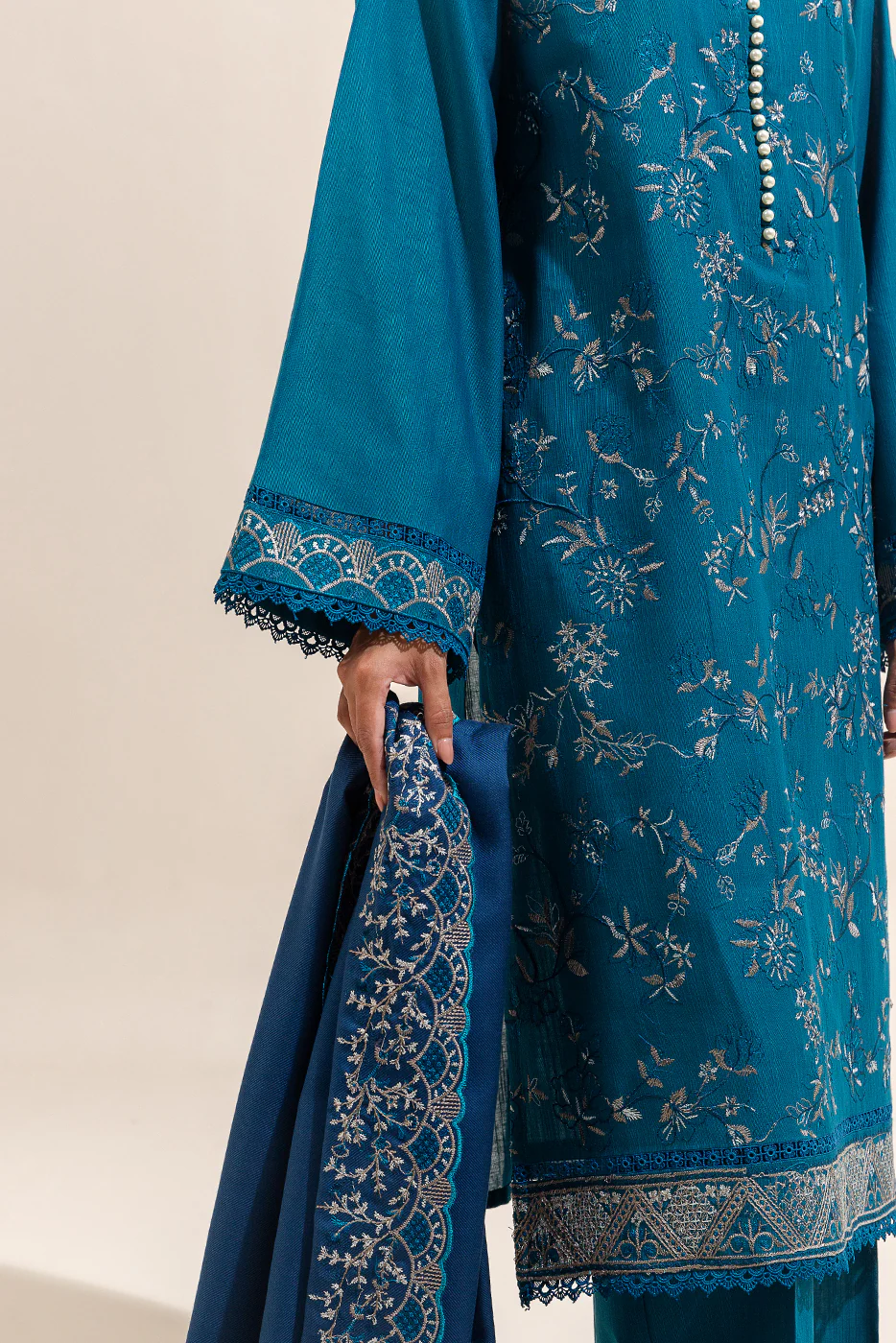 3 PIECE EMBROIDERED KHADDAR SUIT-GARDEN BLISS (UNSTITCHED) - Image 7