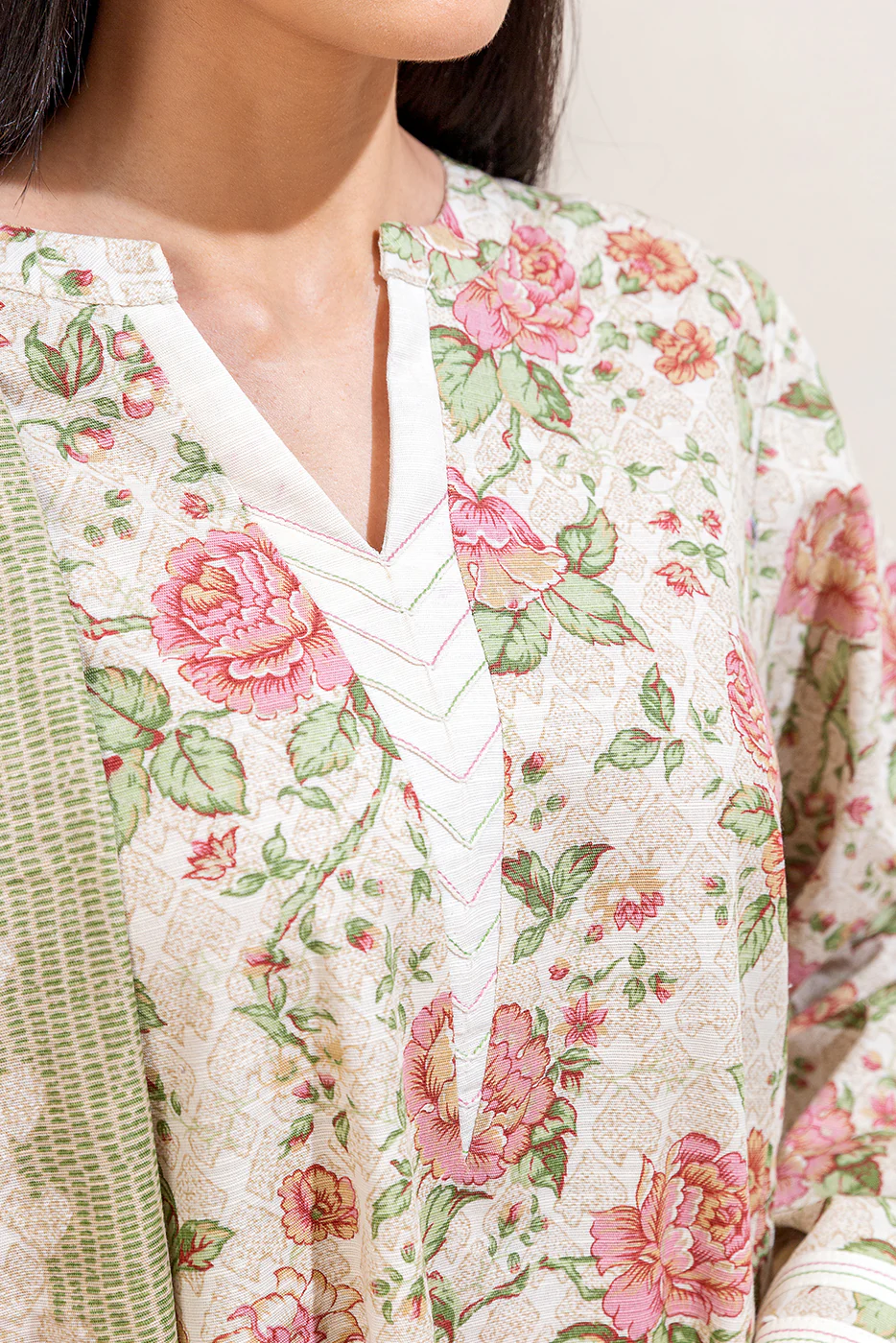2 PIECE PRINTED KHADDAR SUIT-IVORY ORCHID (UNSTITCHED) - Image 5
