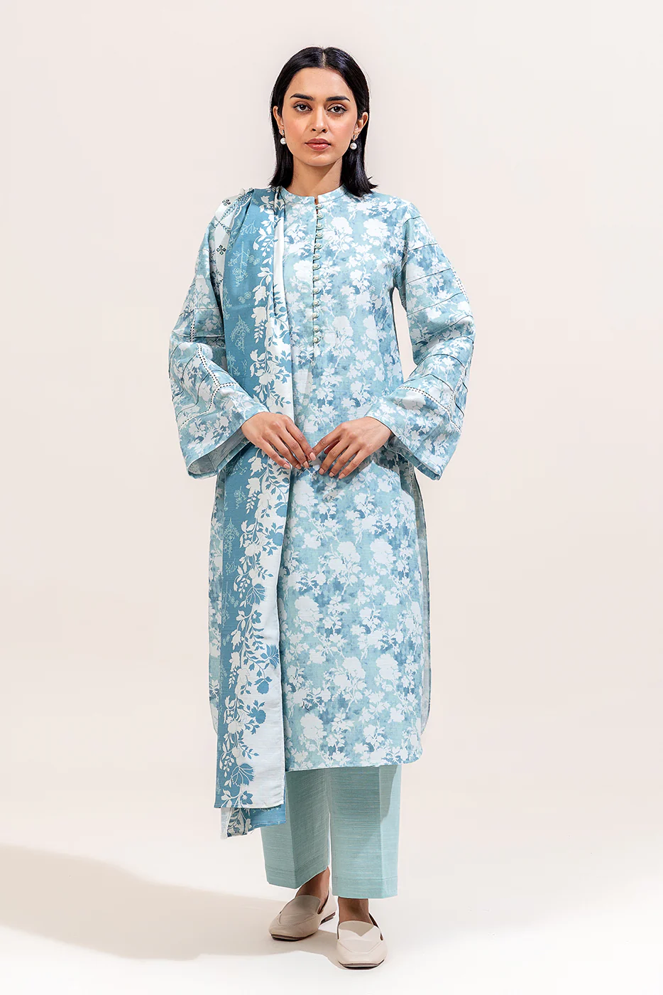 3 PIECE PRINTED KHADDAR SUIT-SAPPHIRE BLOOM (UNSTITCHED) - Image 2