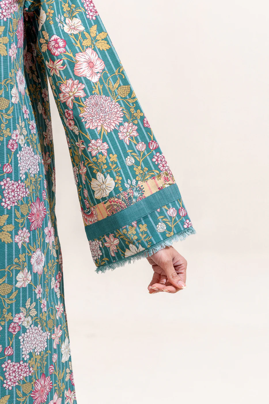 3 PIECE PRINTED KHADDAR SUIT-TURQOOISE GLOOM (UNSTITCHED) - Image 6