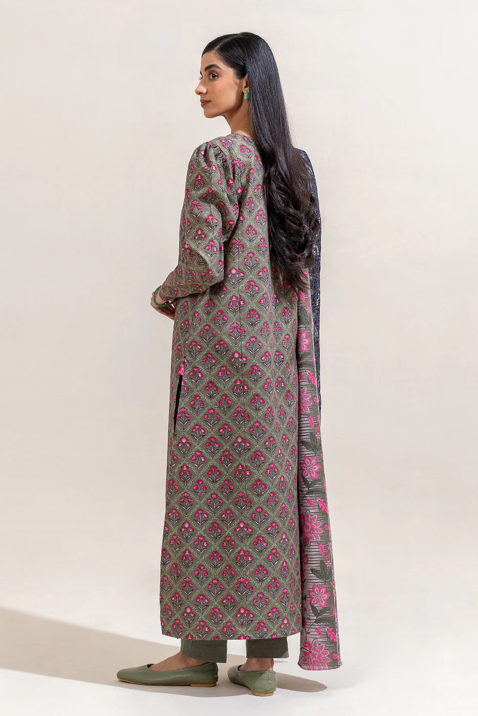 3 PIECE PRINTED KHADDAR SUIT-SAGE BLOOM (UNSTITCHED) - Image 5
