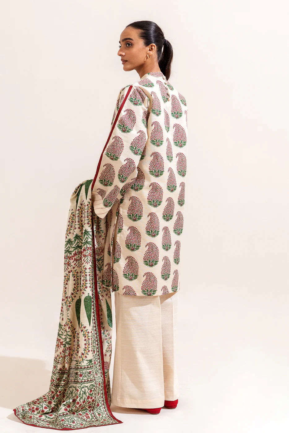 3 PIECE PRINTED KHADDAR SUIT-CARNIVAL BLOOM (UNSTITCHED) - Image 5
