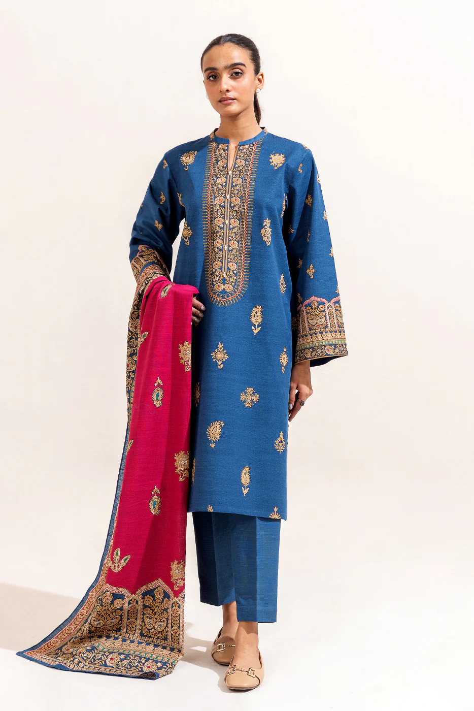 3 PIECE PRINTED KHADDAR SUIT-AEGEAN GOLD (UNSTITCHED) - Image 2