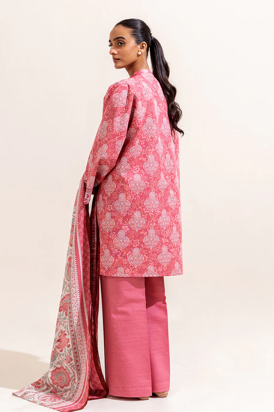 3 PIECE EMBROIDERED KHADDAR SUIT-FUSCHIA GRID (UNSTITCHED) - Image 5