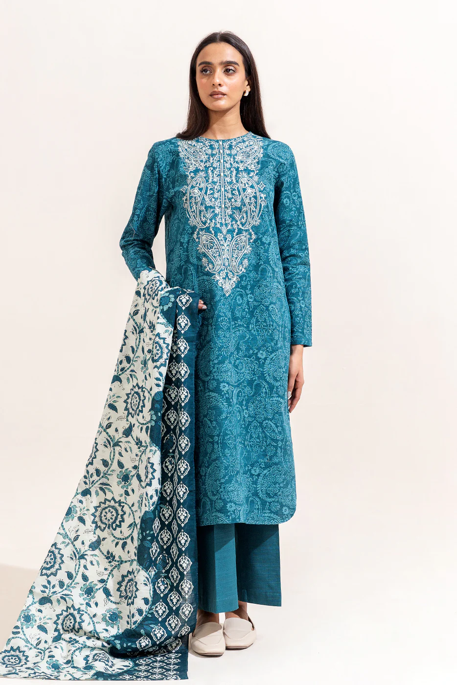 3 PIECE EMBROIDERED KHADDAR SUIT-TEAL GLAM (UNSTITCHED) - Image 6