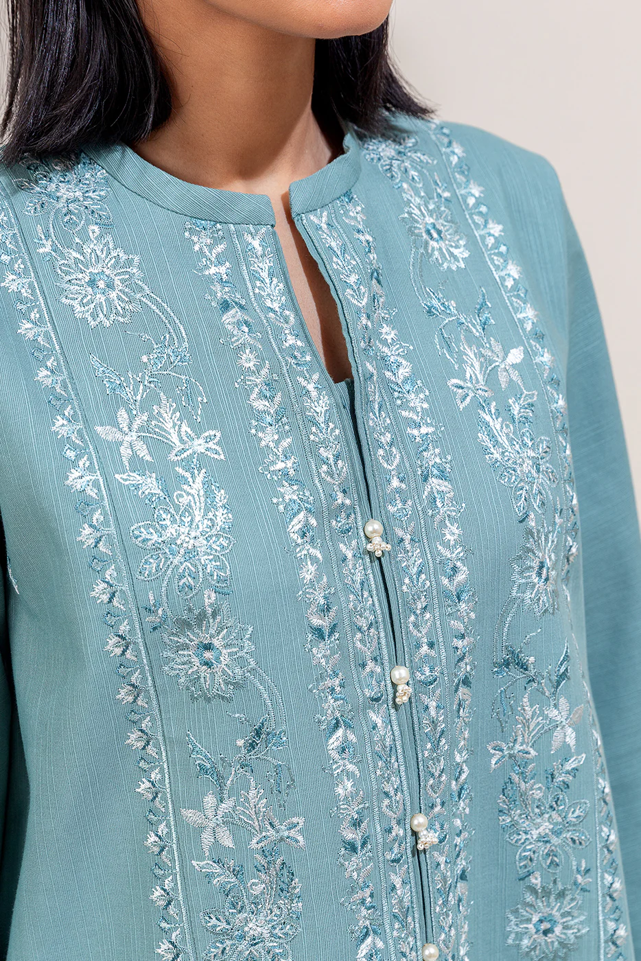 2 PIECE EMBROIDERED KHADDAR SUIT-OCEAN VERVE (UNSTITCHED) - Image 4