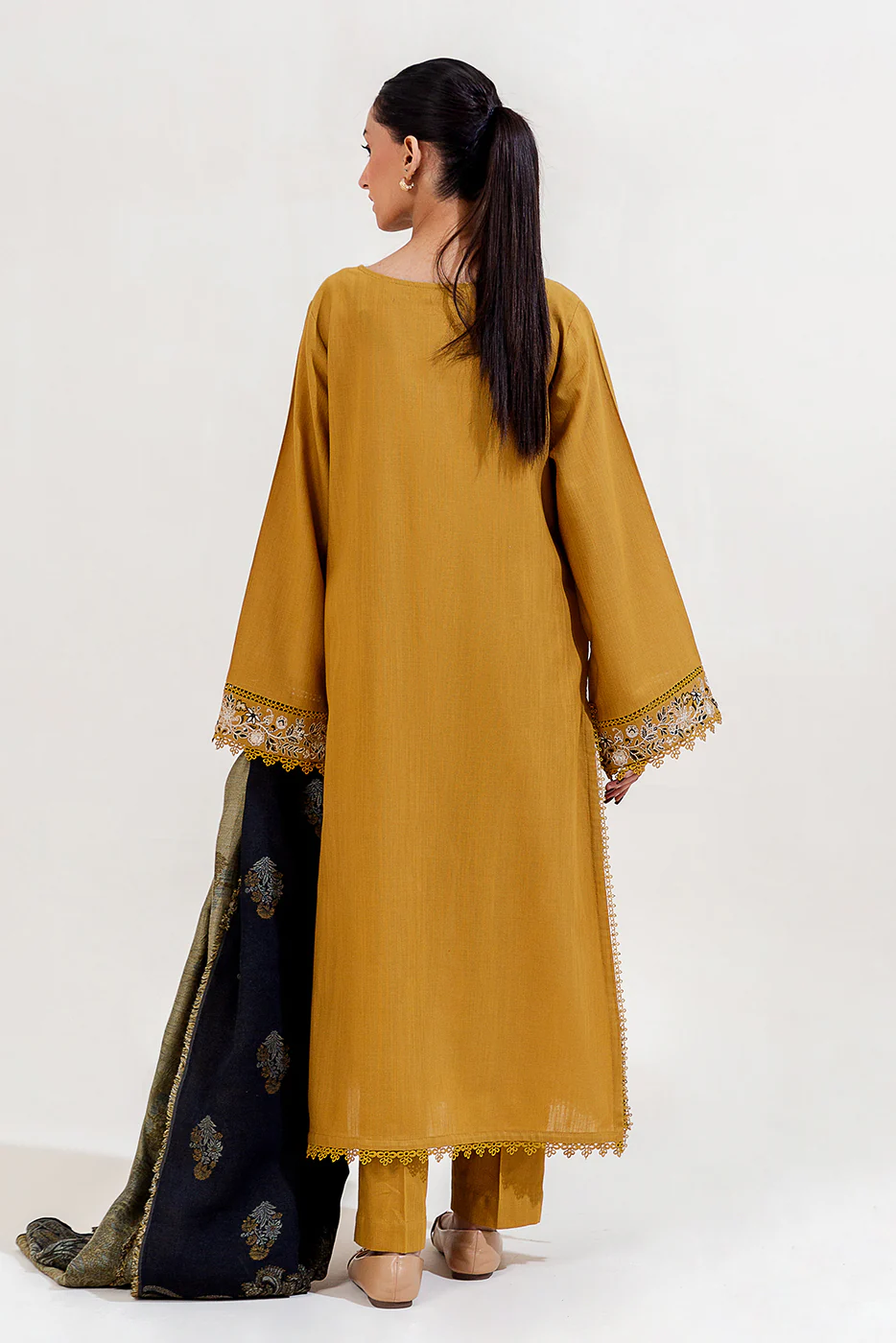 3 PIECE EMBROIDERED KHADDAR SUIT-GOLD CHARM (UNSTITCHED) - Image 4