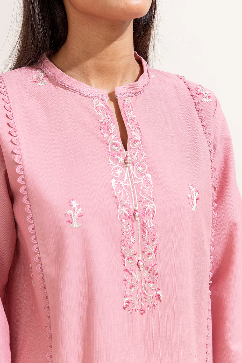 3 PIECE EMBROIDERED KHADDAR SUIT-IMPERIAL PINK (UNSTITCHED) - Image 2