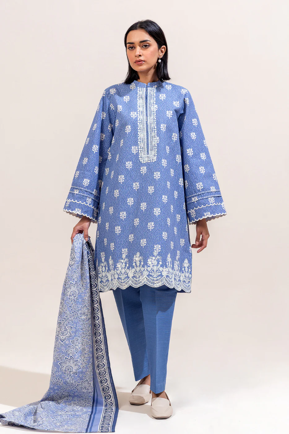 3 PIECE EMBROIDERED KHADDAR SUIT-CERULEAN MUSK (UNSTITCHED) - Image 4