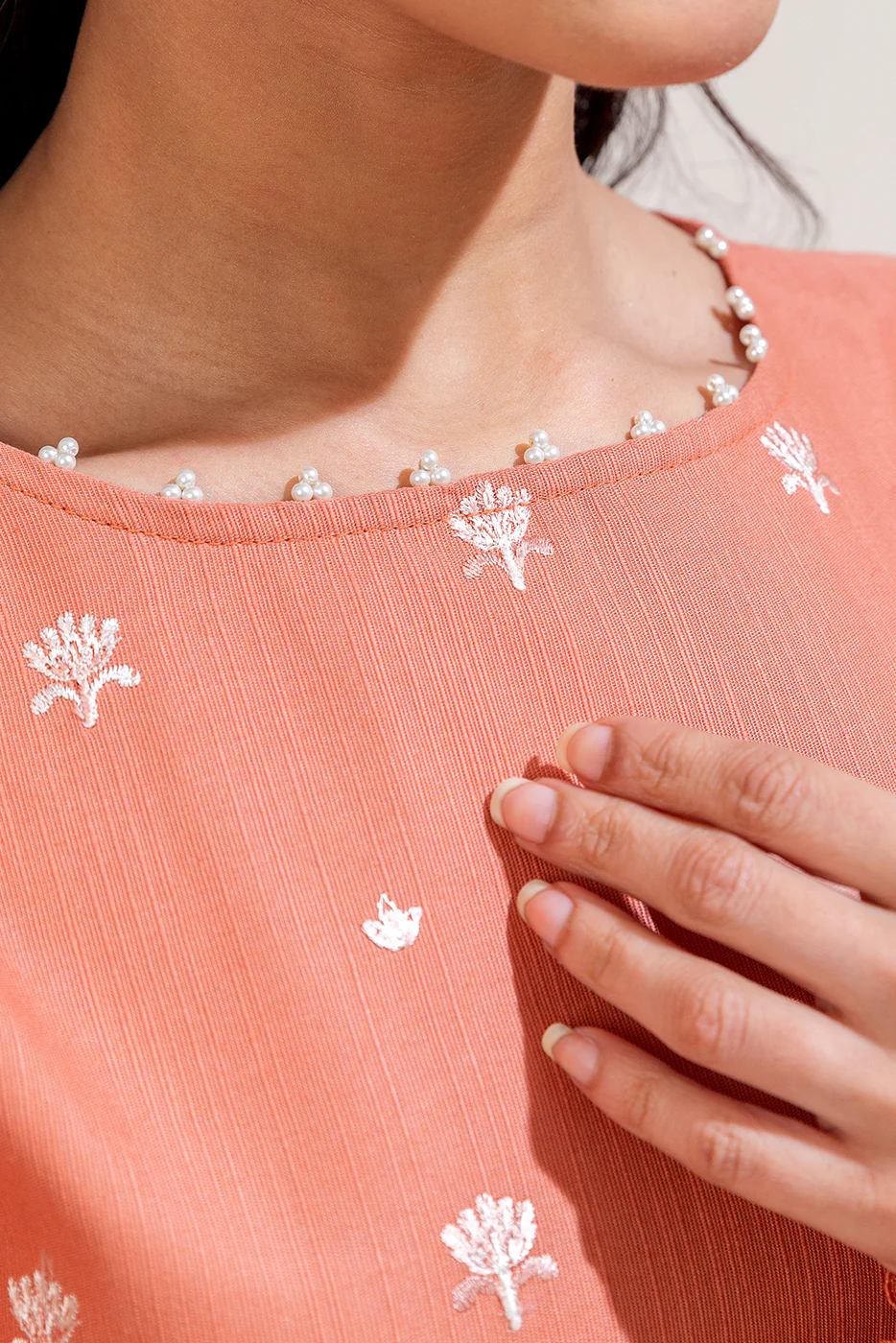 3 PIECE EMBROIDERED KHADDAR SUIT-PINK FLORA (UNSTITCHED) - Image 5