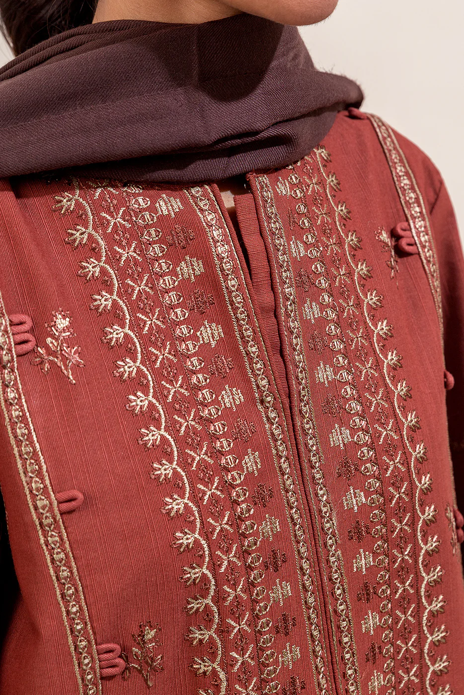 3 PIECE EMBROIDERED KHADDAR SUIT-RUST FOSSIL (UNSTITCHED) - Image 5
