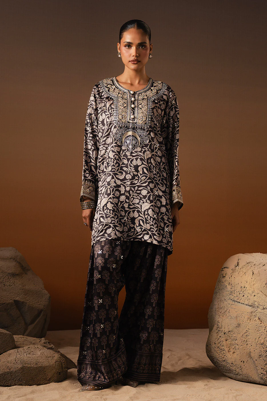 2 PIECE EMBROIDERED SHAMOZE SILK SUIT (LUXURY PRET) - Image 2