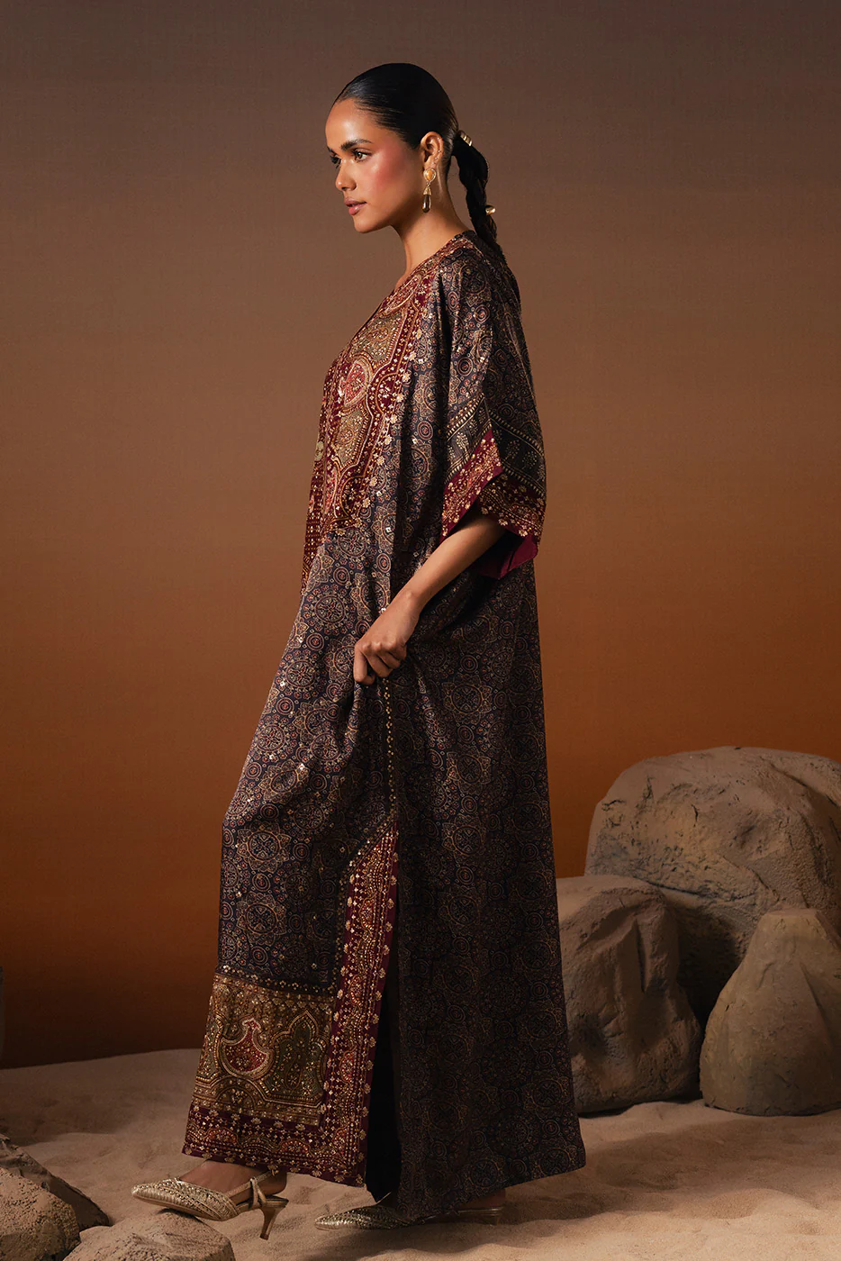 EMBROIDERED SHEMOZE SILK SHIRT (LUXURY PRET) - Image 4