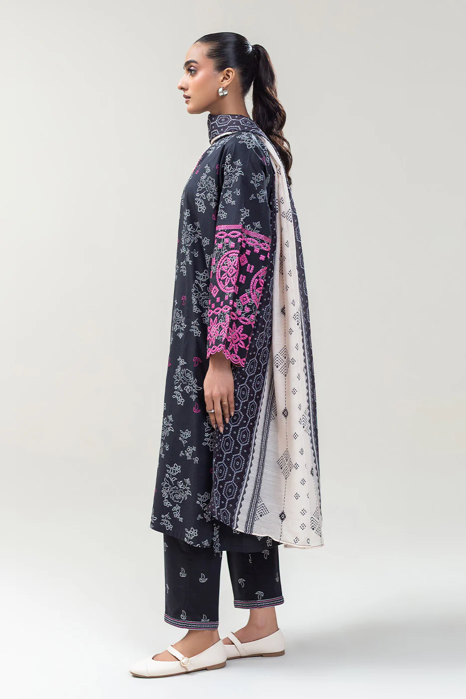 2 PIECE EMBROIDERED COTTON VISCOSE SHIRT (PRET) - Image 4