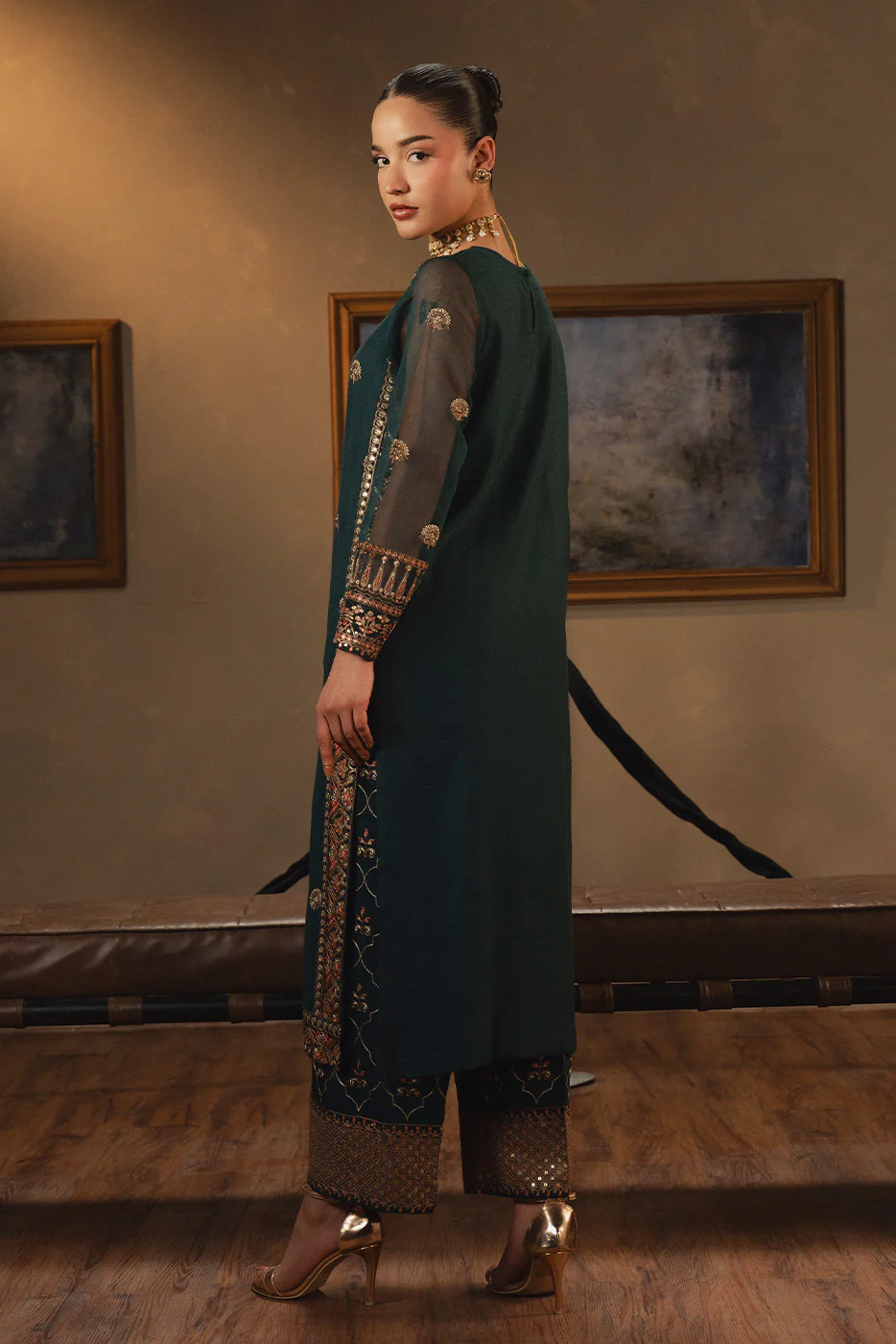 2 PIECE EMBROIDERED COTTON NET SUIT (LUXURY PRET) - Image 2