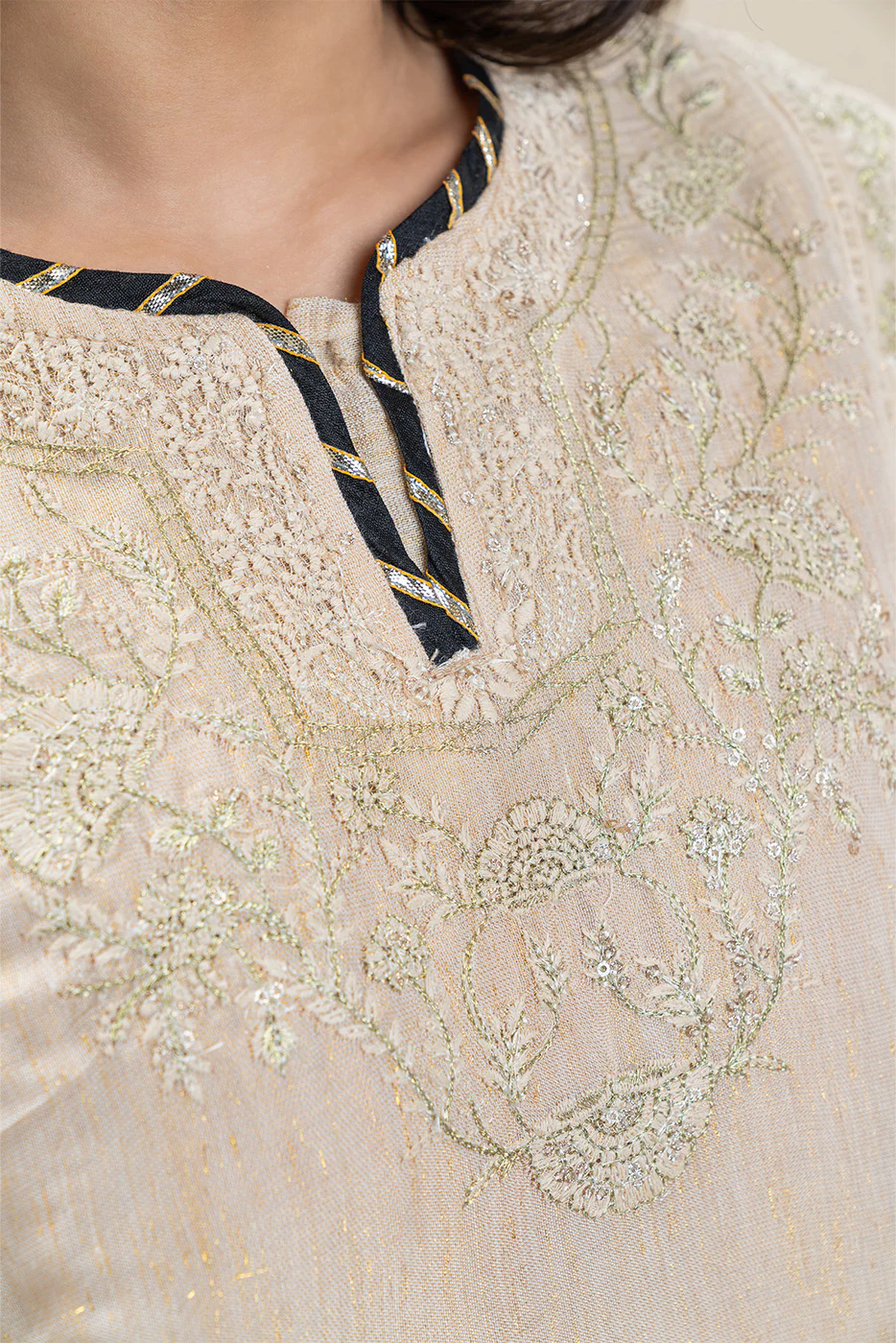 EMBROIDERED DYED SUIT (PRET) - Image 5