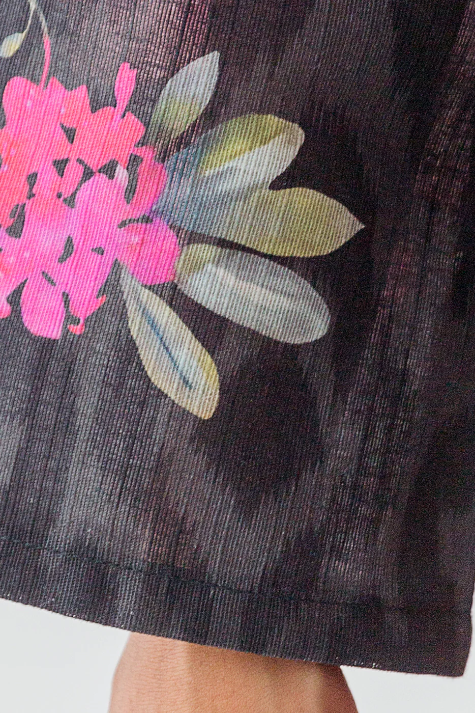 1 PIECE - PRINTED KHADDAR SHIRT - ENCHANTING BOUQUET (UNSTITCHED) - Image 4