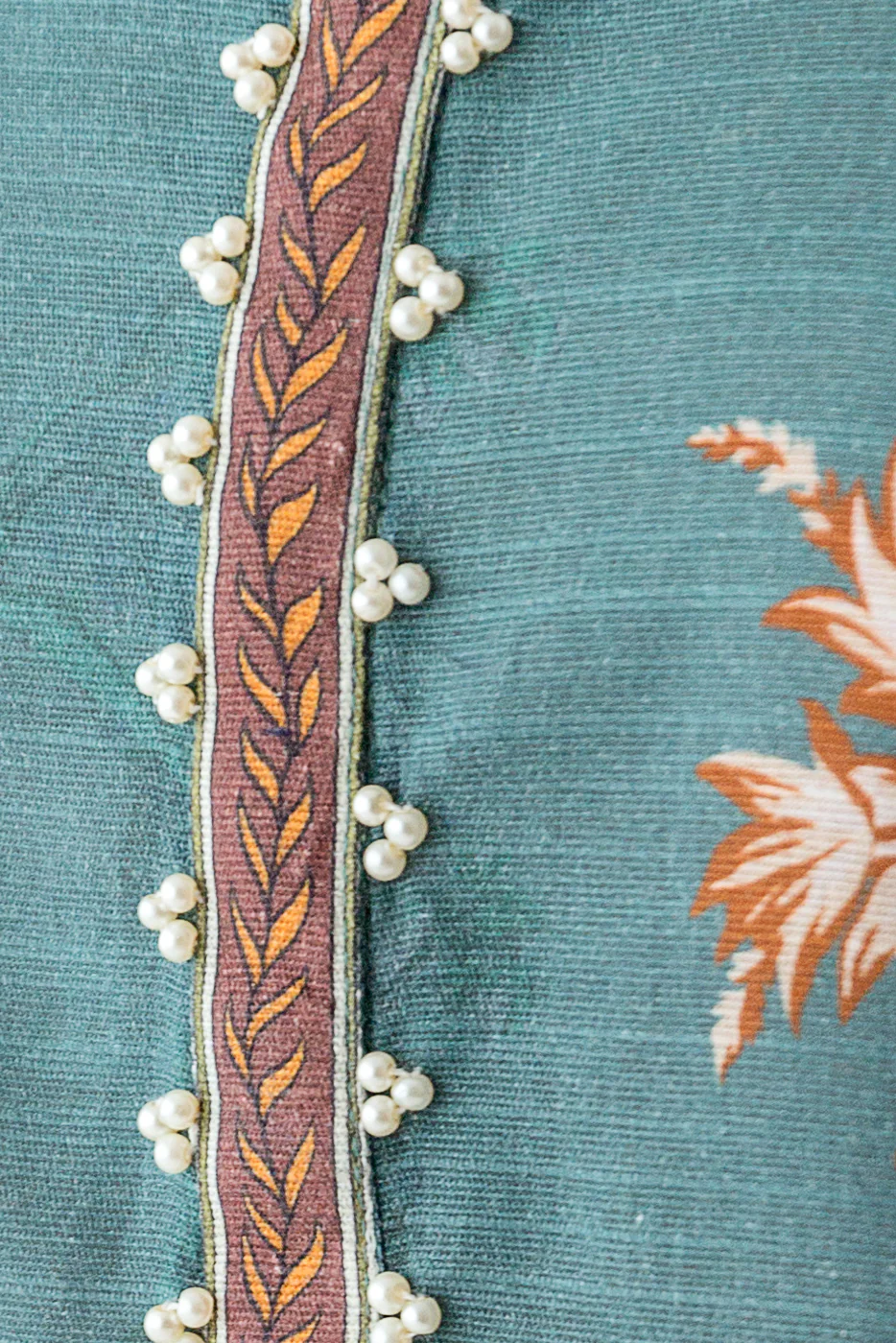 1 PIECE - PRINTED KHADDAR SHIRT - FROSTY PATIO (UNSTITCHED) - Image 2