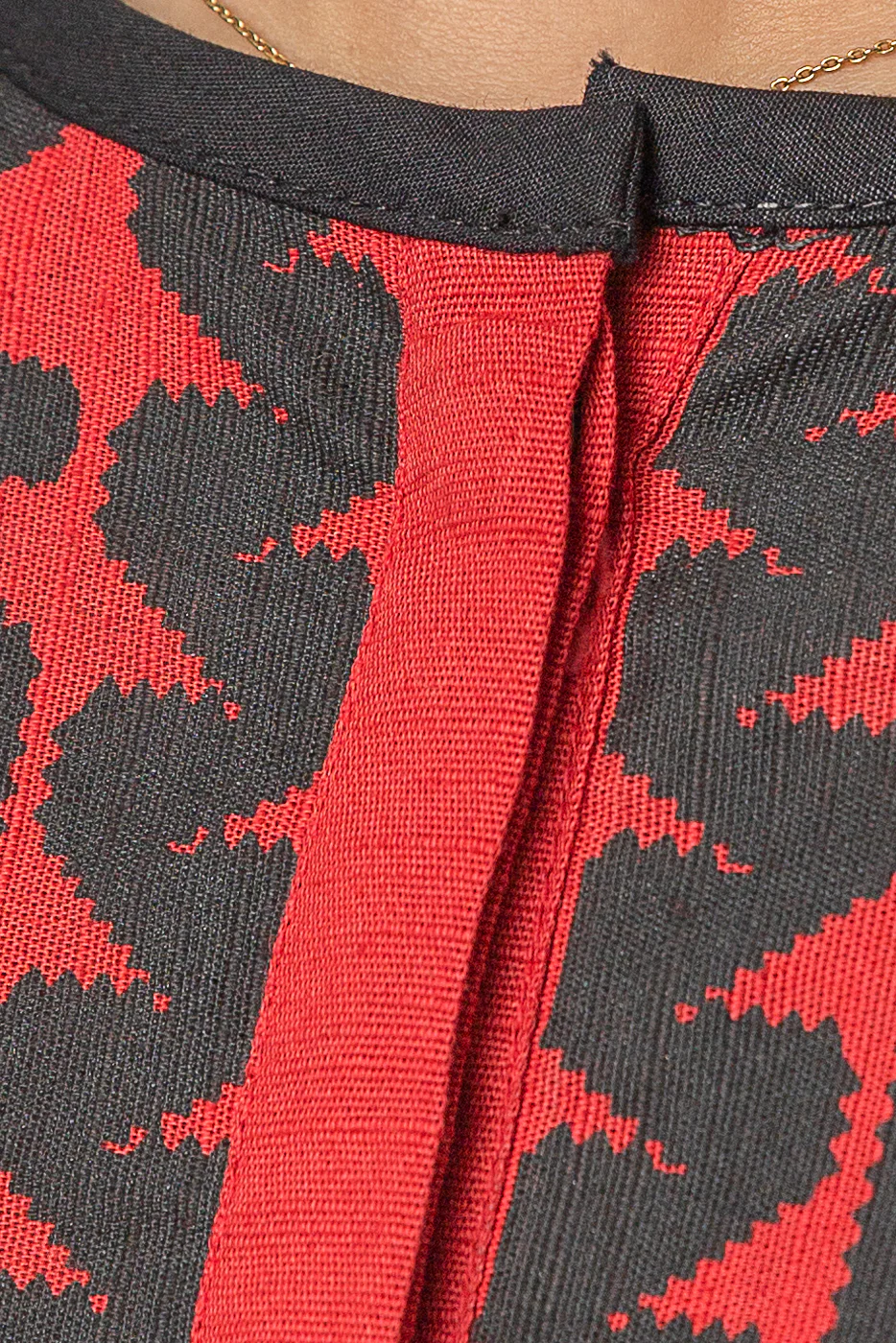 PRINTED SLUB KHADDAR SHIRT (PRET) - Image 2