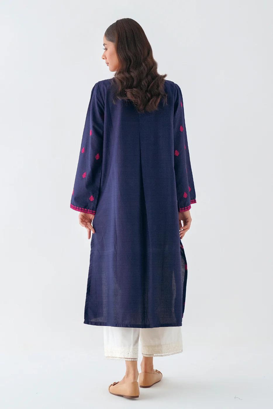 EMBROIDERED DOBBY SHIRT (PRET) - Image 2
