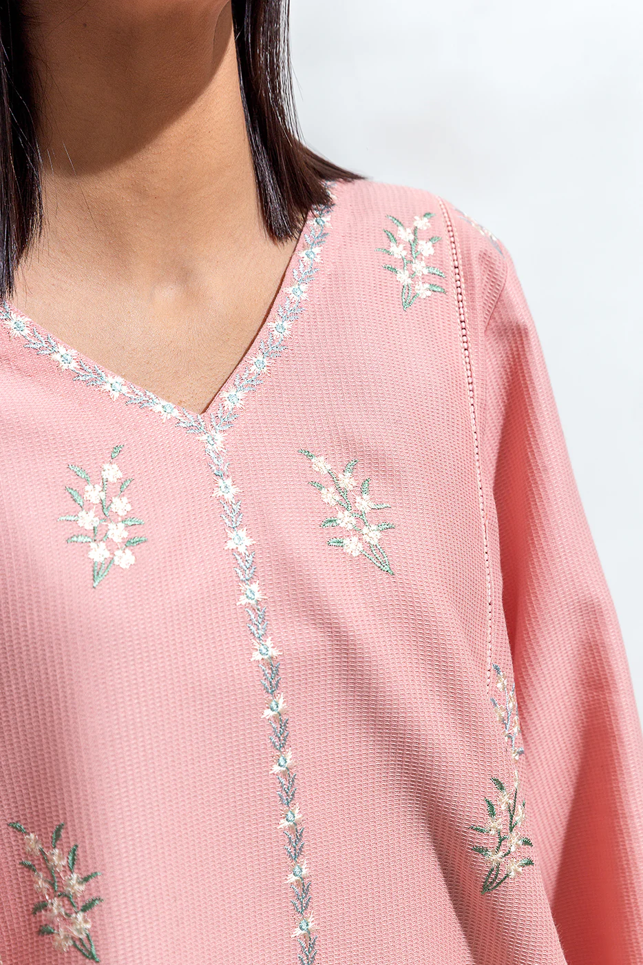 EMBROIDERED DOBBY SHIRT(PRET) - Image 4
