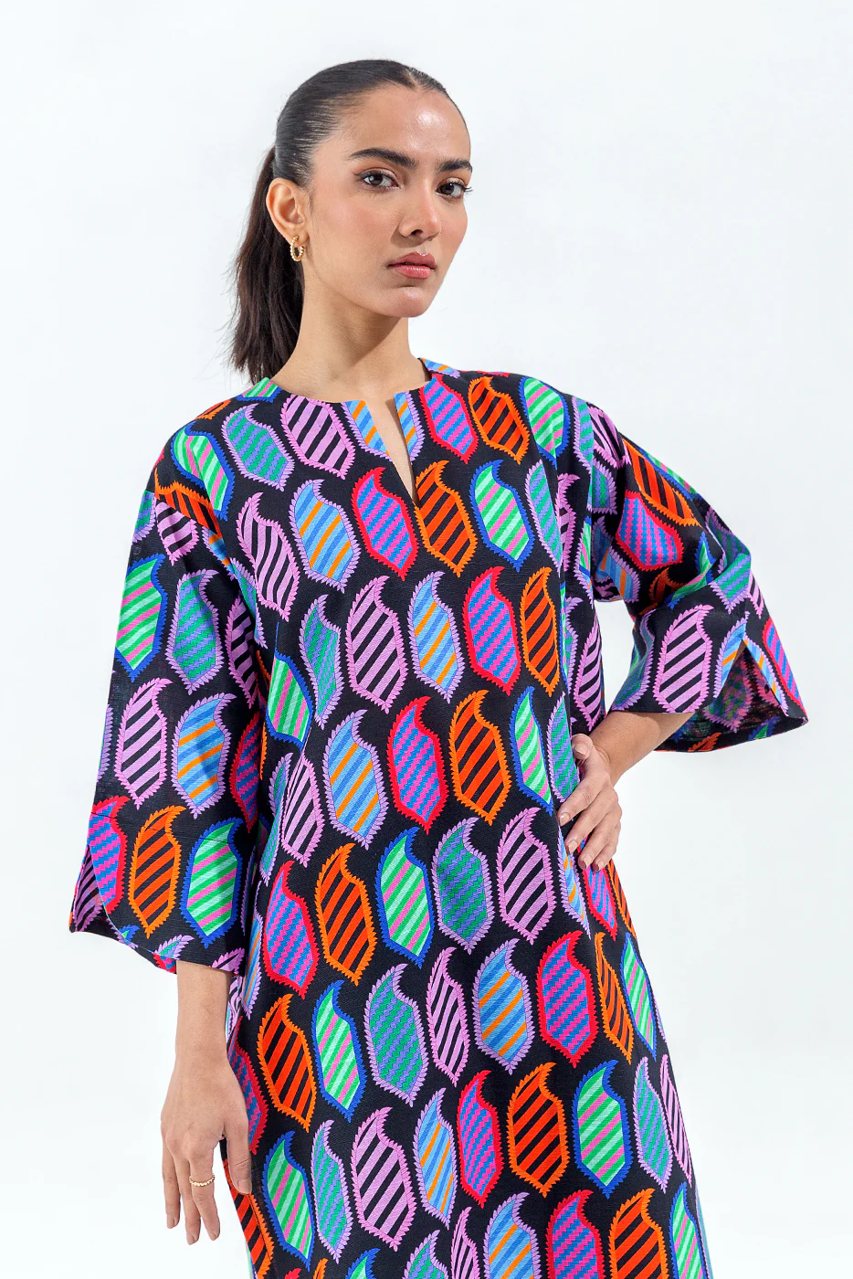 PRINTED SLUB KHADDAR SHIRT (PRET) - Image 2