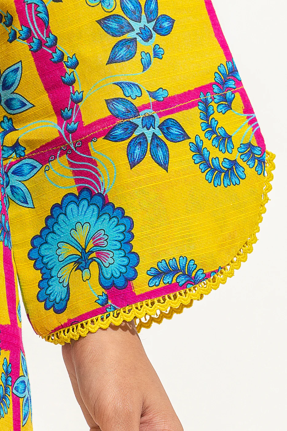 PRINTED KHADDAR SHIRT (PRET) - Image 5