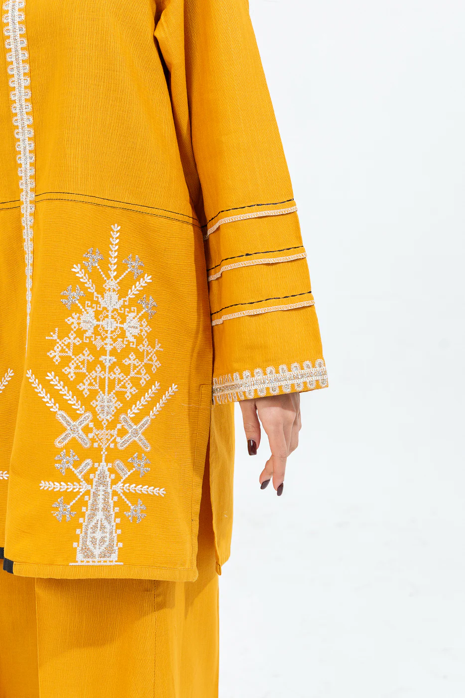 2 PIECE EMBROIDERED KHADDAR SUIT (PRET) - Image 3