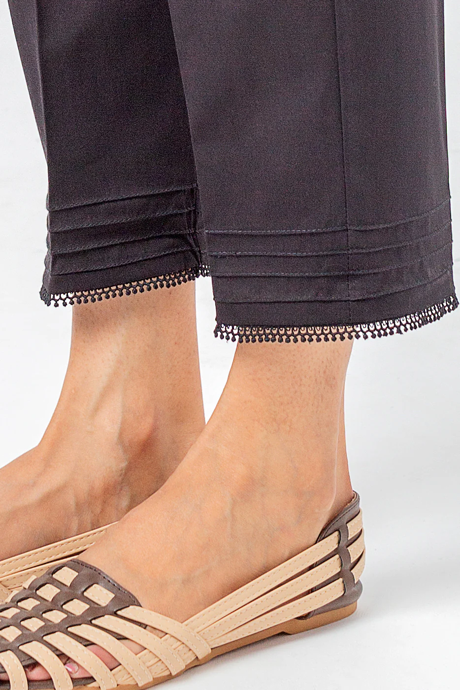 BASIC STRAIGHT PANTS - Image 2
