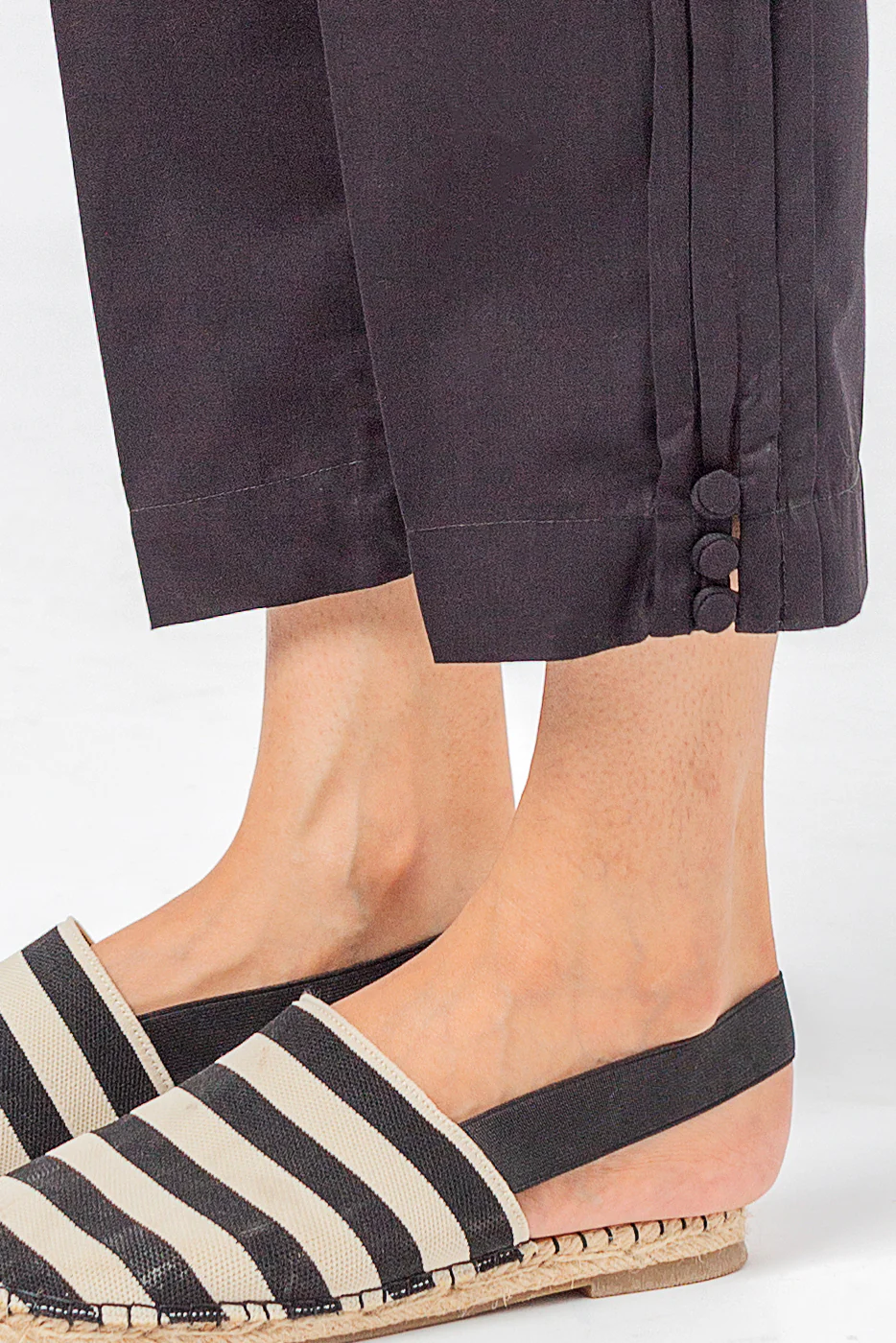 BASIC STRAIGHT PANTS - Image 2