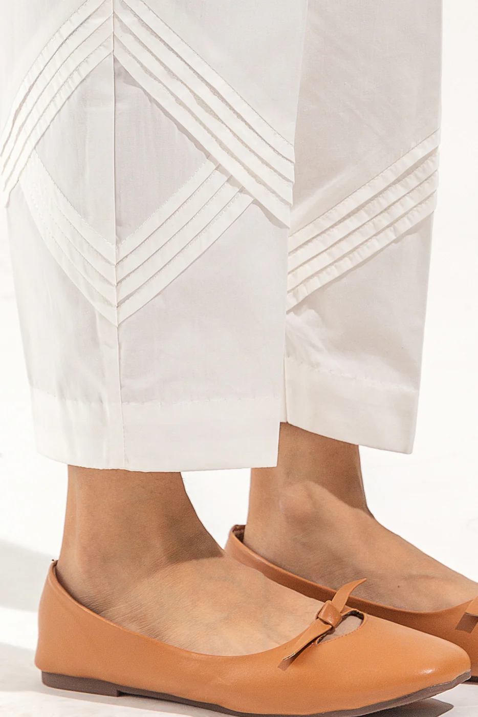 BASIC STRAIGHT PANTS - Image 2