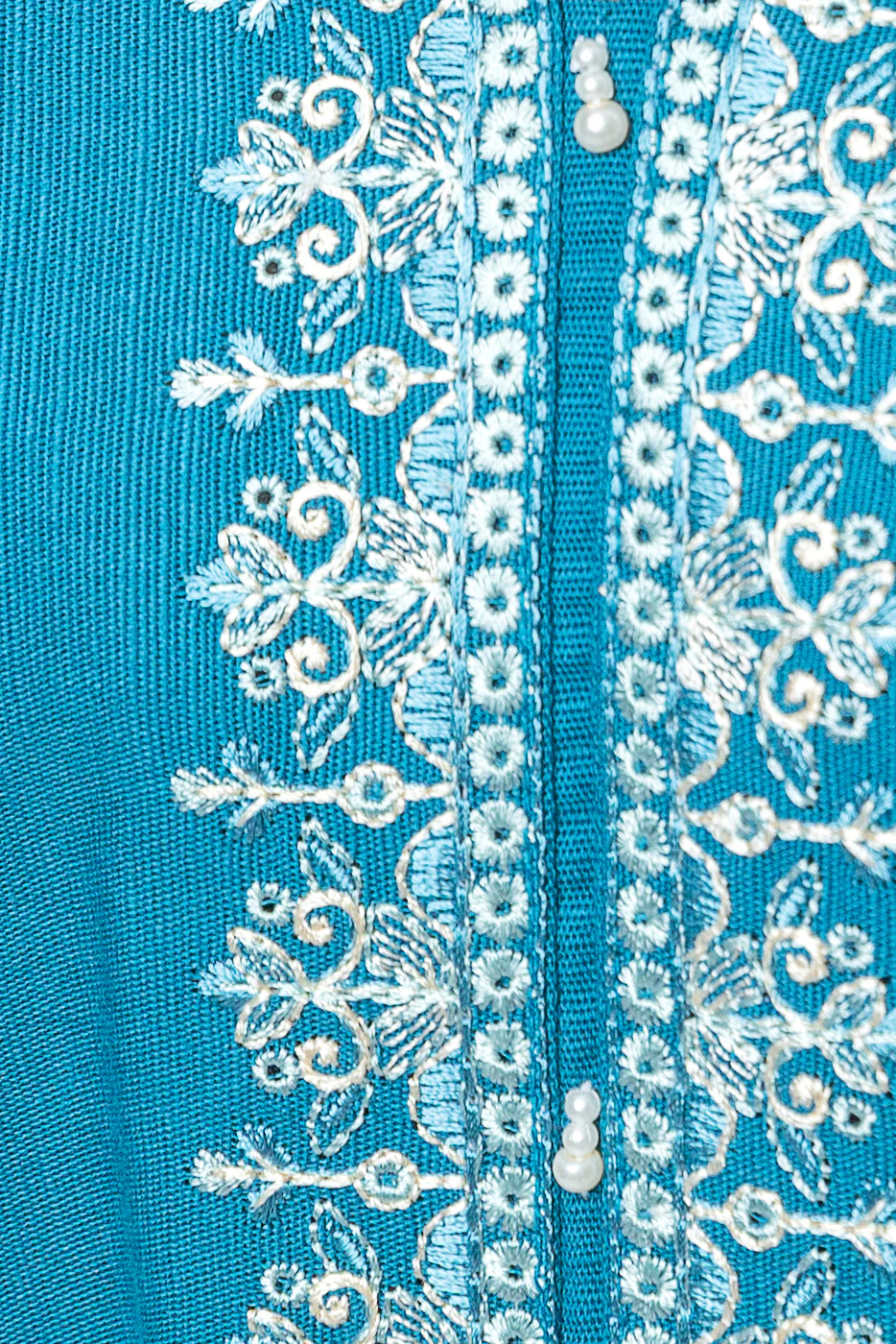 EMBROIDERED KHADDAR SHIRT (PRET) - Image 4
