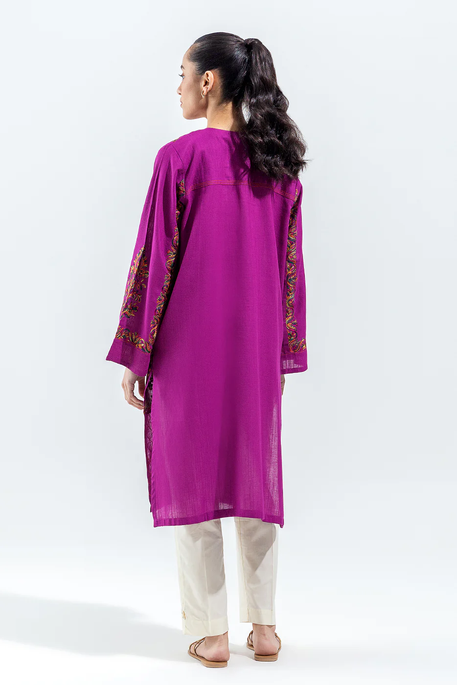 EMBROIDERED SLUB KHADDAR SHIRT (PRET) - Image 2