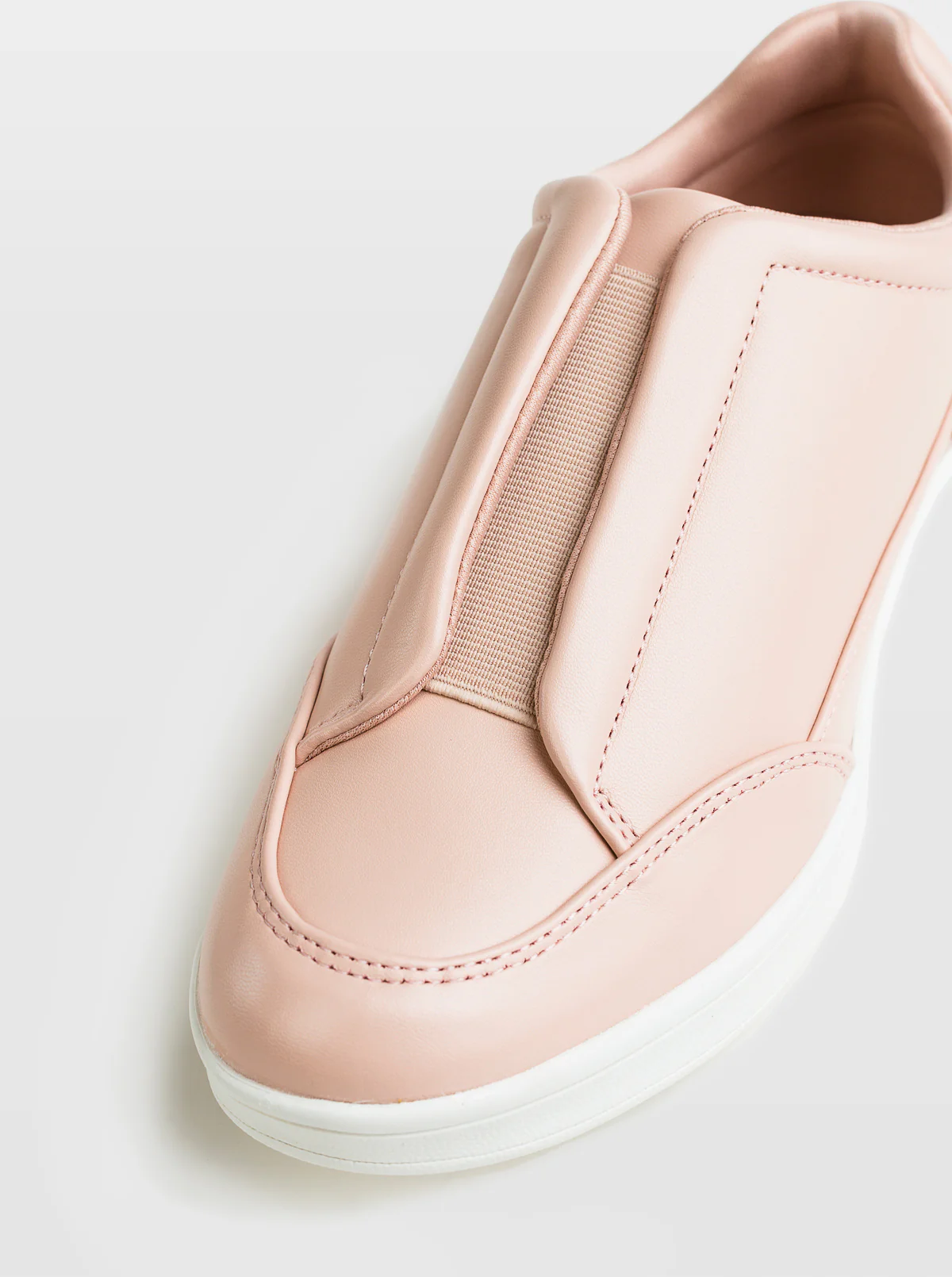 FOOTWEAR - Image 4
