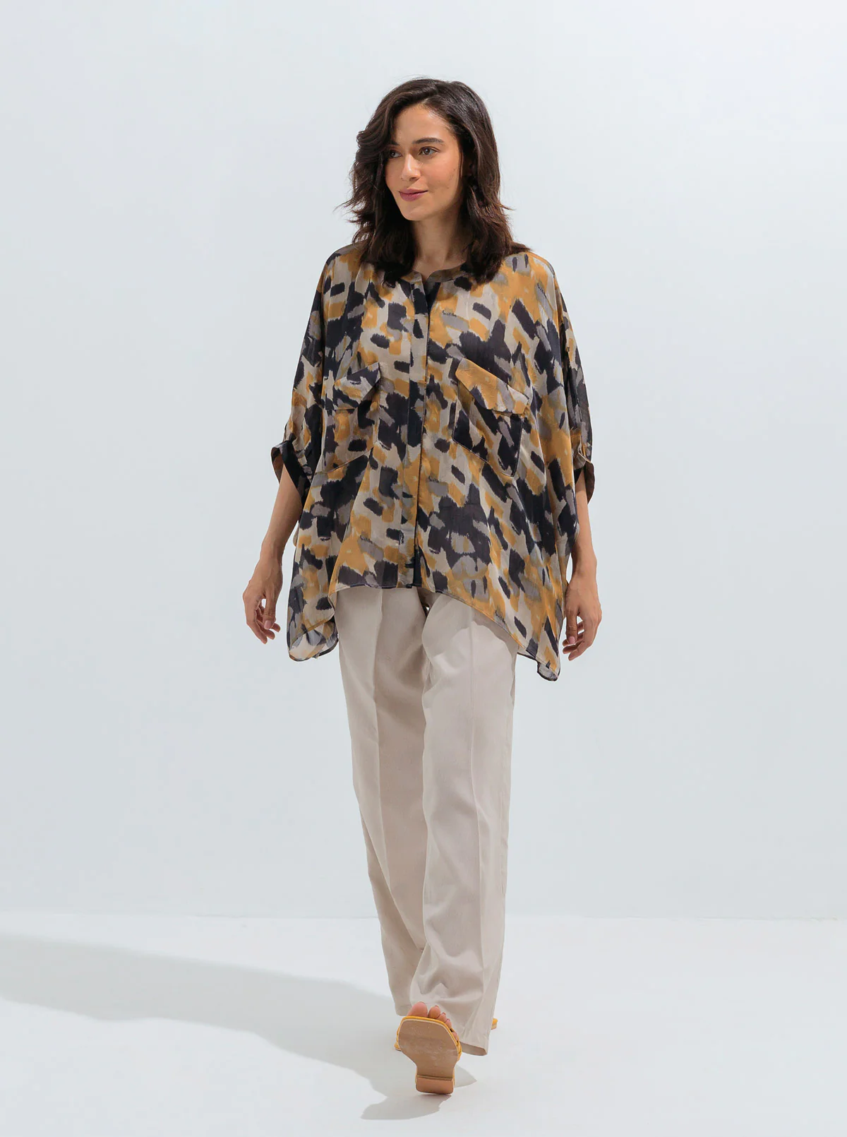 ABSTRACT PRINT BOXY FLOWY TOP - Image 2