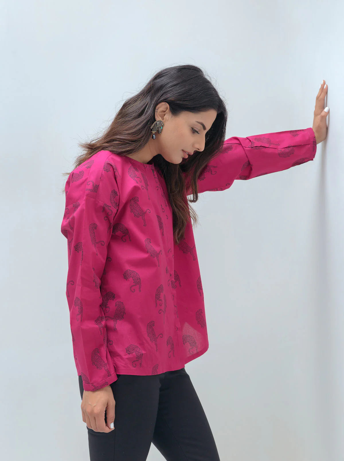 MAGENTA LEOPARD BUTTON SHIRT - Image 3