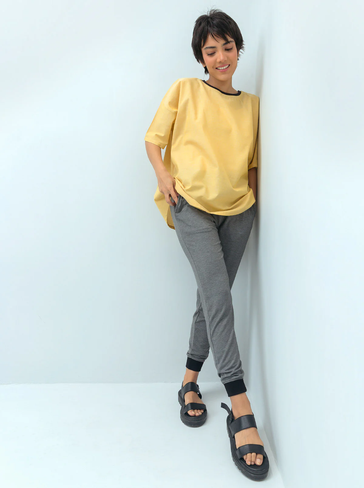 MELANGE GRAY SUMMER JOGGER PANTS - Image 3